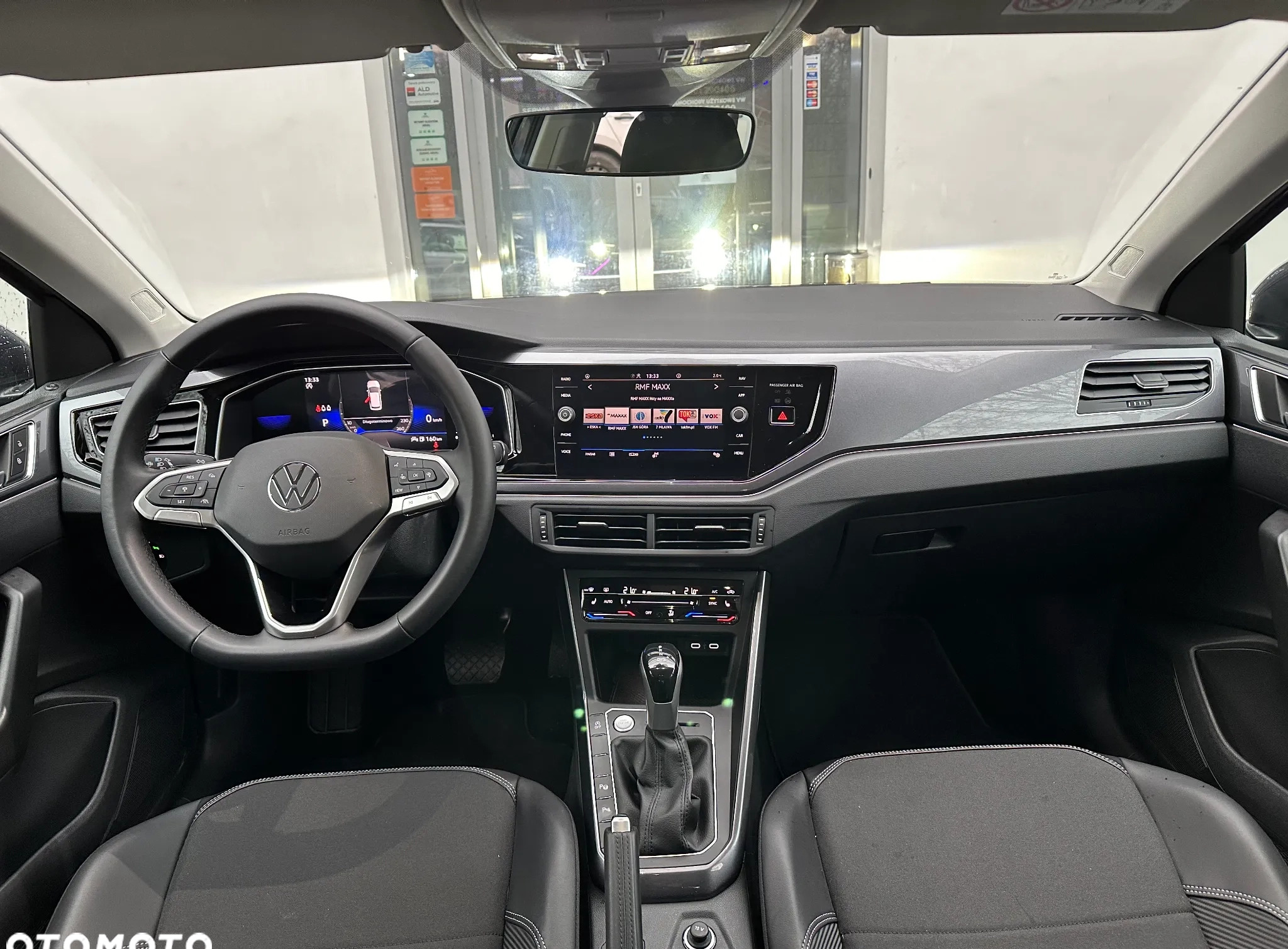 Volkswagen Taigo cena 127900 przebieg: 8500, rok produkcji 2023 z Łobez małe 436